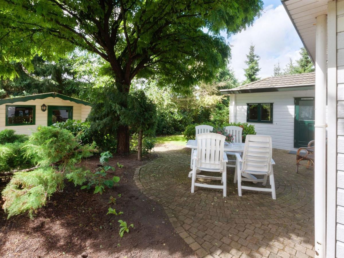 Tasteful Chalet Near Ommen For Family Stegeren エクステリア 写真