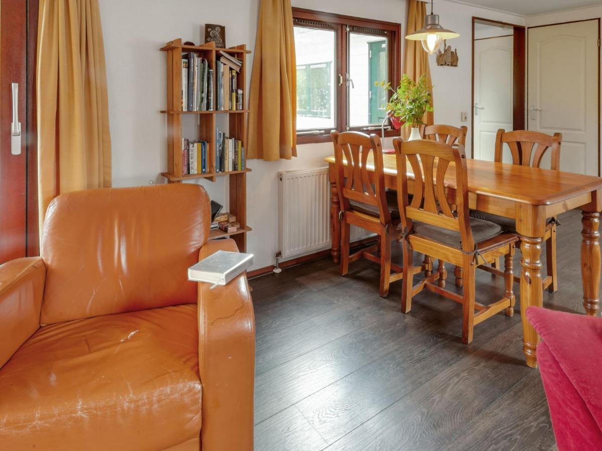 Tasteful Chalet Near Ommen For Family Stegeren エクステリア 写真