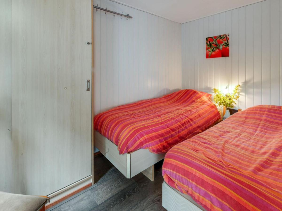 Tasteful Chalet Near Ommen For Family Stegeren エクステリア 写真